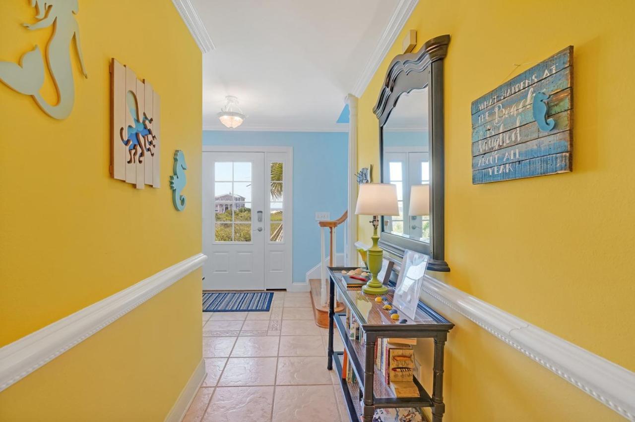 Luck & Laughter Villa Oak Island Luaran gambar