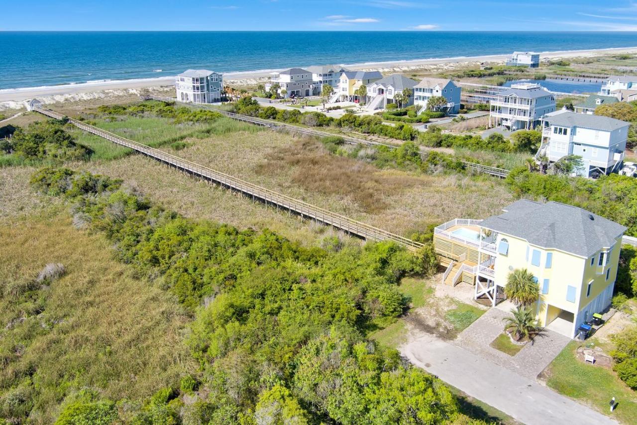 Luck & Laughter Villa Oak Island Luaran gambar