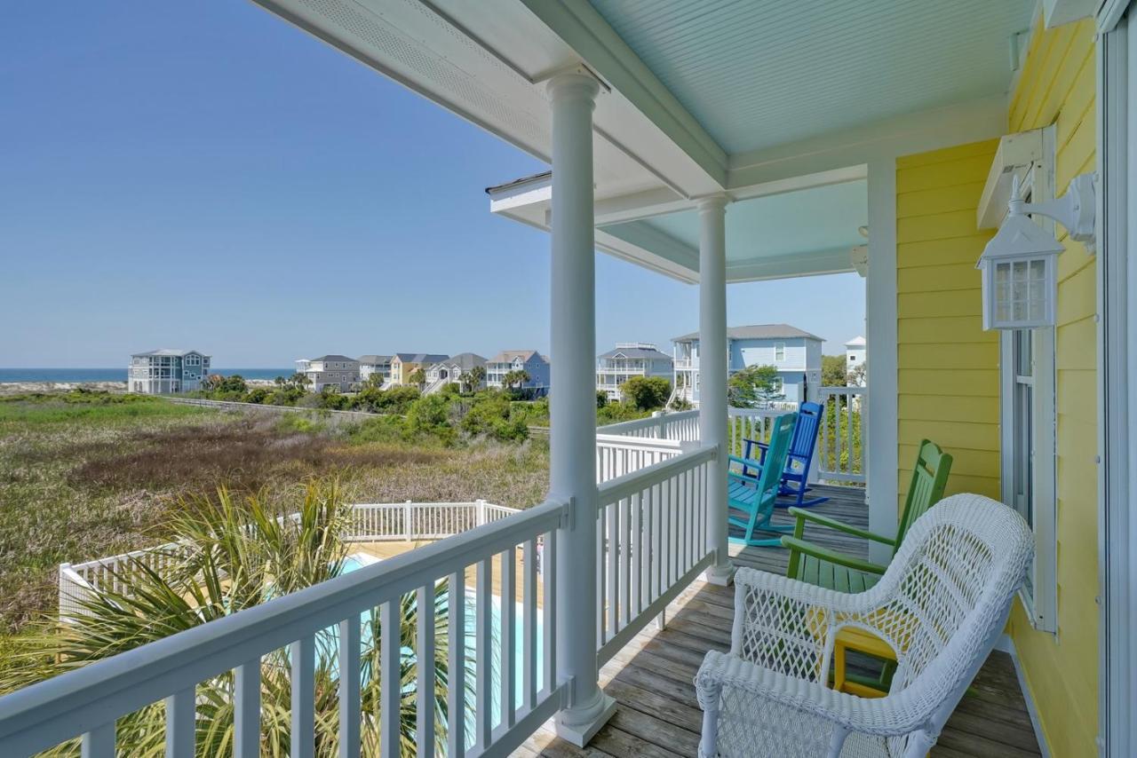 Luck & Laughter Villa Oak Island Luaran gambar