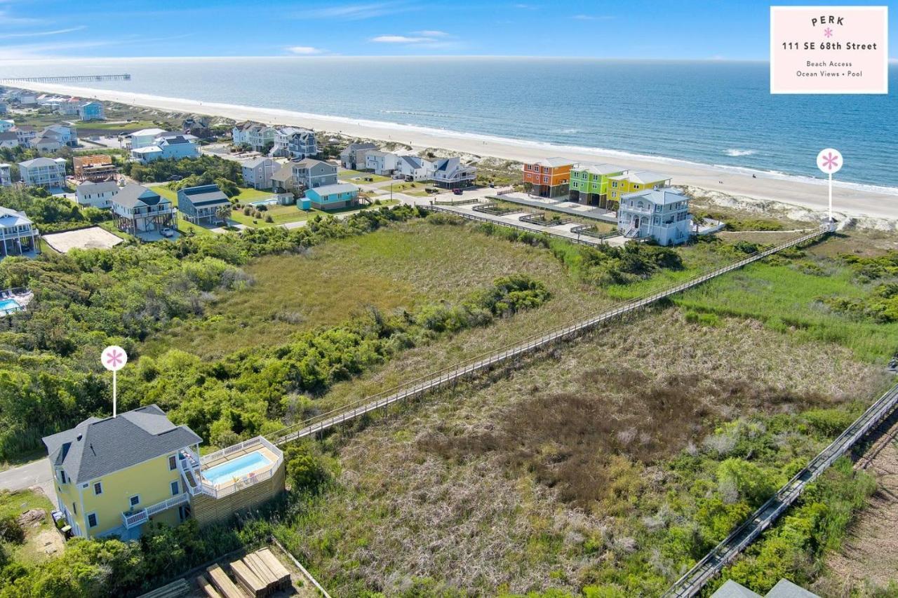 Luck & Laughter Villa Oak Island Luaran gambar